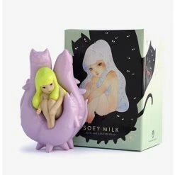 Brand new ❤️ Boxlunch Uyu & Assteriskat Lavender Mist Vinyl Figure ????