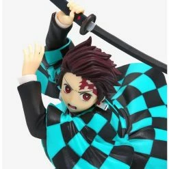 Buy ???? Boxlunch Bandai Spirits Demon Slayer: Kimetsu No Yaiba FiguartsZERO Tanjiro Kamado (Proceed With Unbreakable Heart And Sword Ver.) Figure ⌛ -BoxLunch shop unnamed file 1277